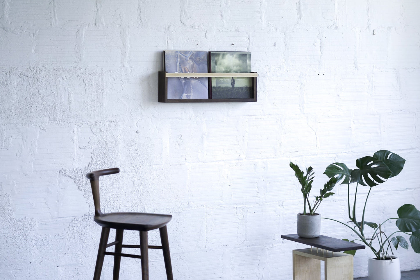 Modern and Versatile Wall Shelf